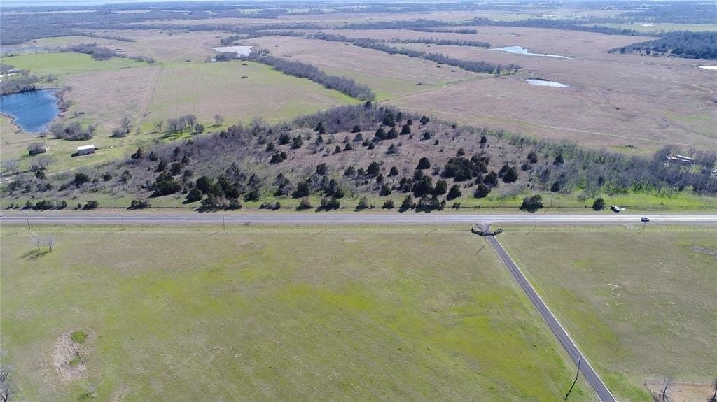 18.58 acres in Navarro County featured view