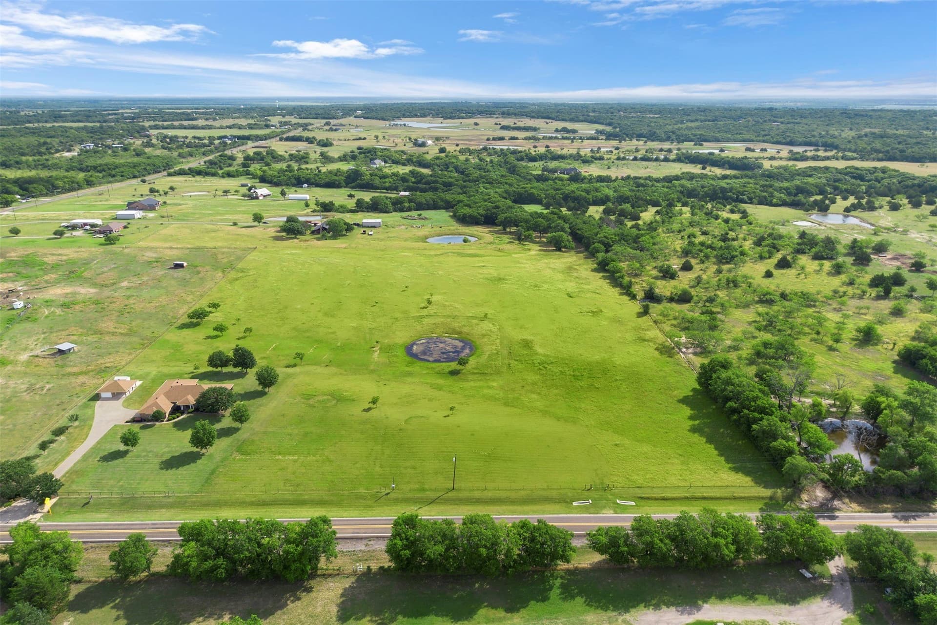4.02 acres in Ellis County - photo 3