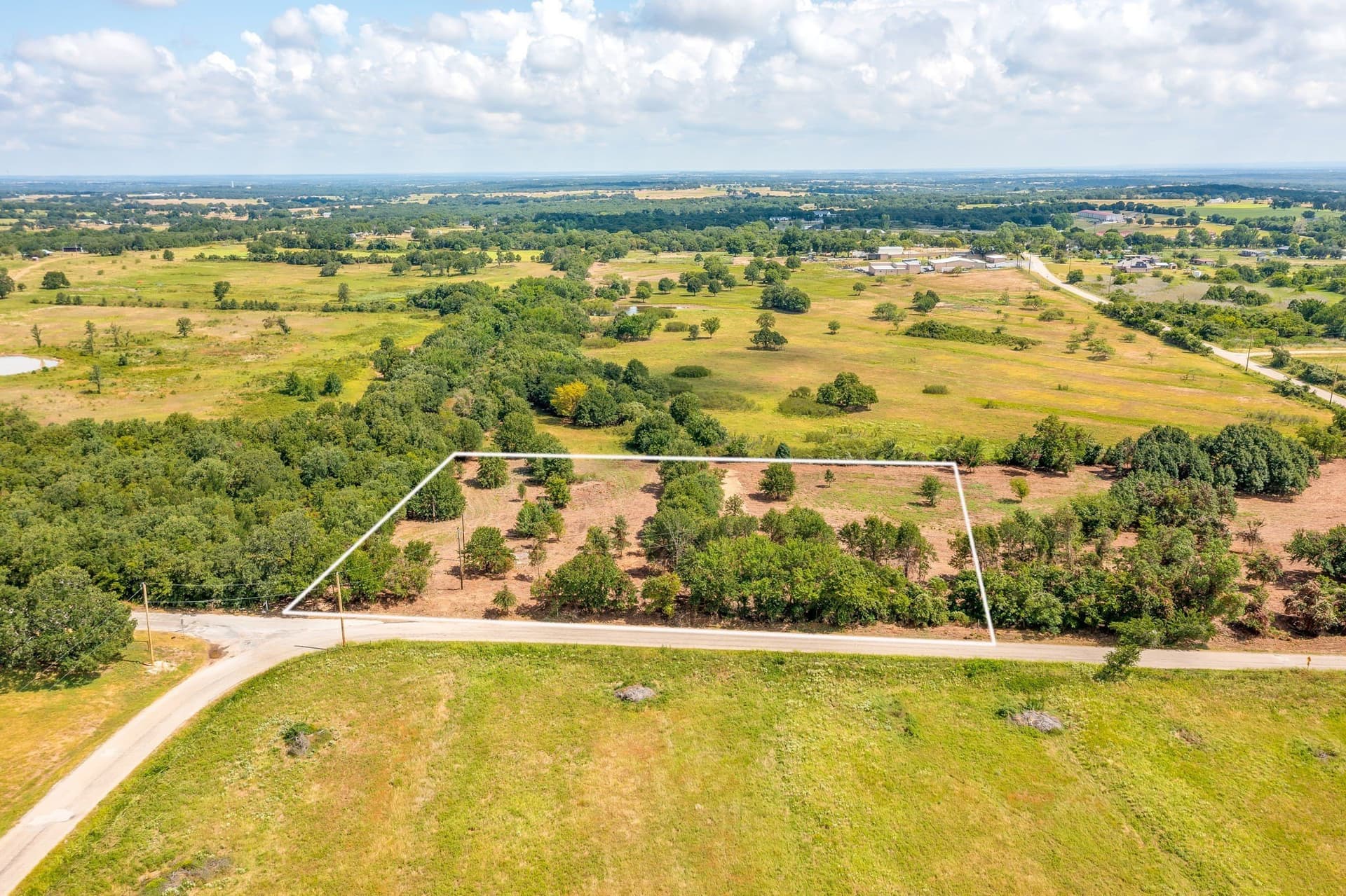 2.5 acres in Parker County
