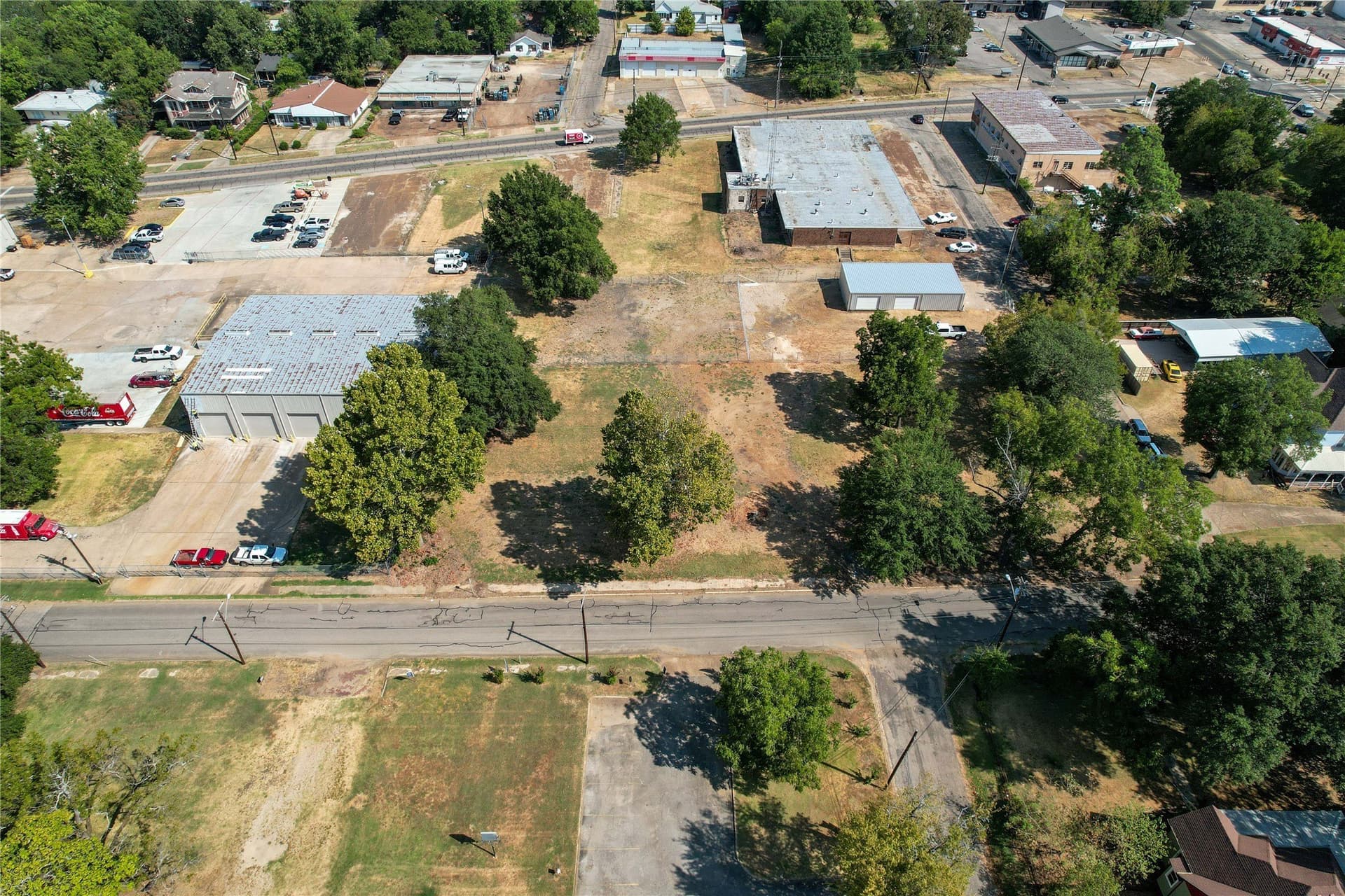 0.86 acres in Lamar County gallery image 2