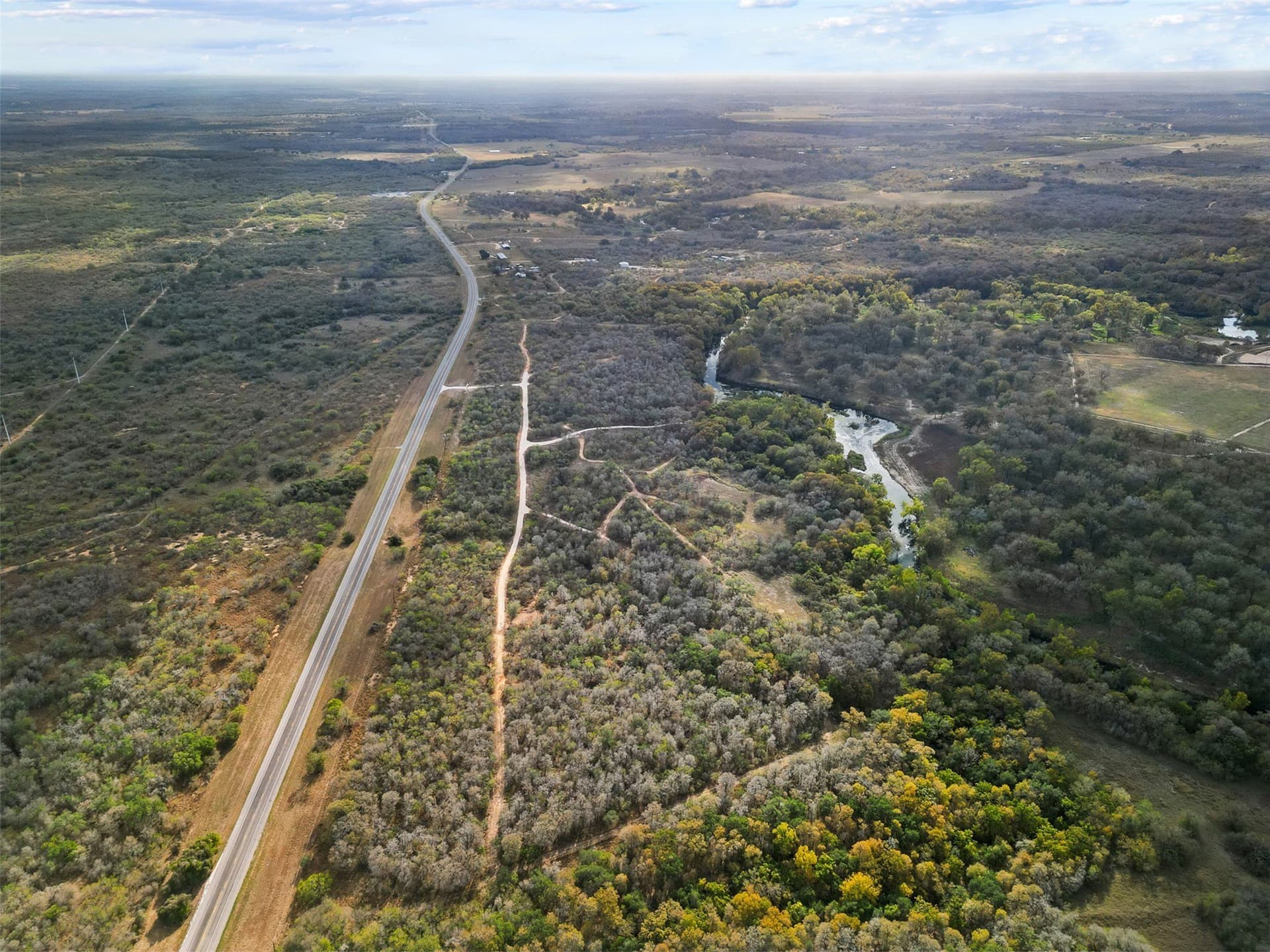 16.13 acres in Guadalupe County - photo 4