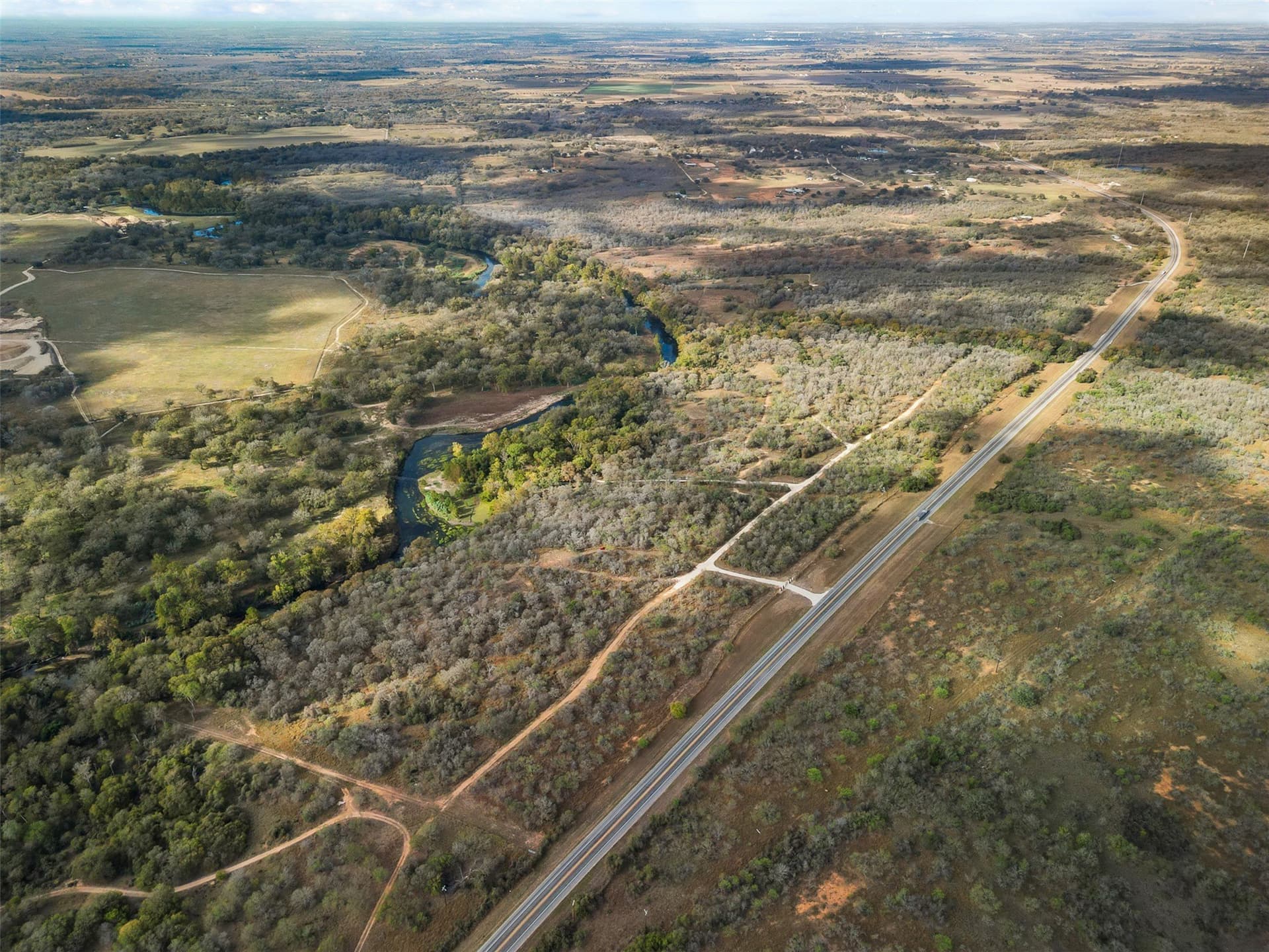 16.13 acres in Guadalupe County - photo 3