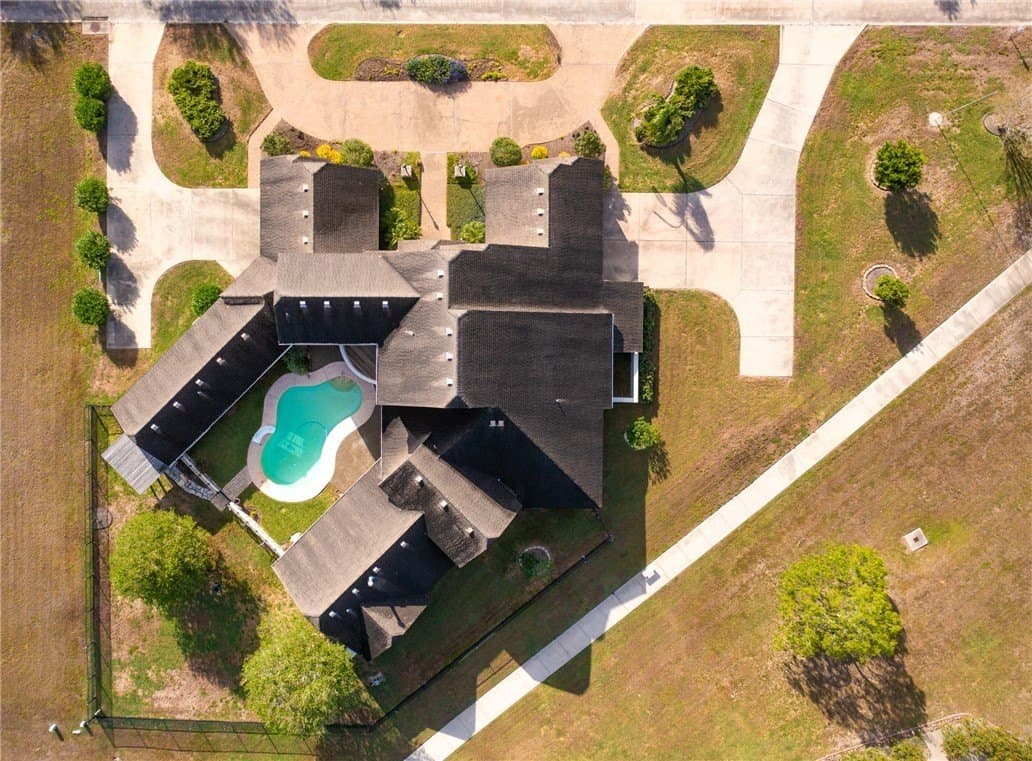 23,104 acres in Nueces County - photo 40