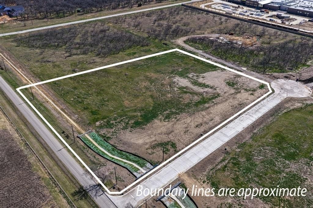 5.01 acres in Denton County featured view