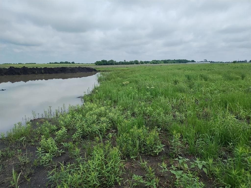 7 acres in Delta County