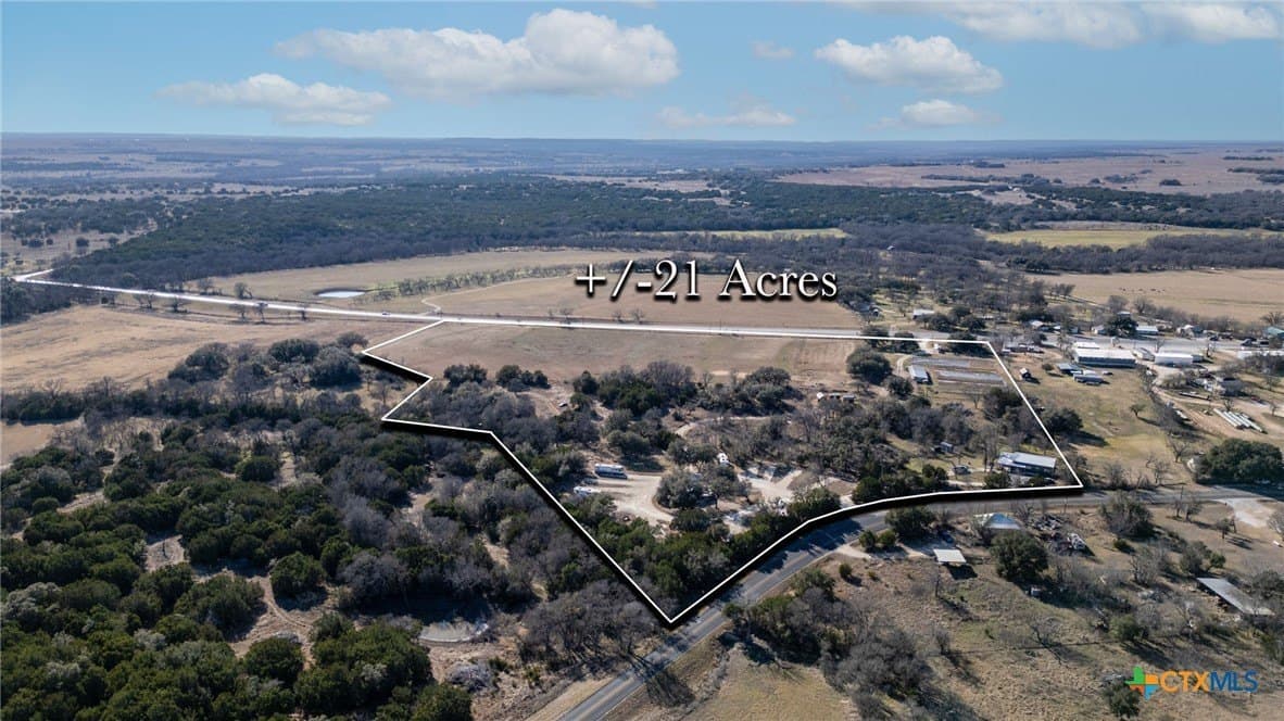 20.88 acres in Lampasas County gallery image 3
