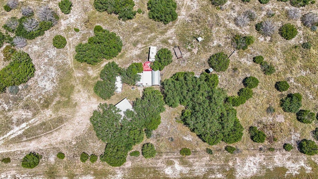 30 acres in Kimble County