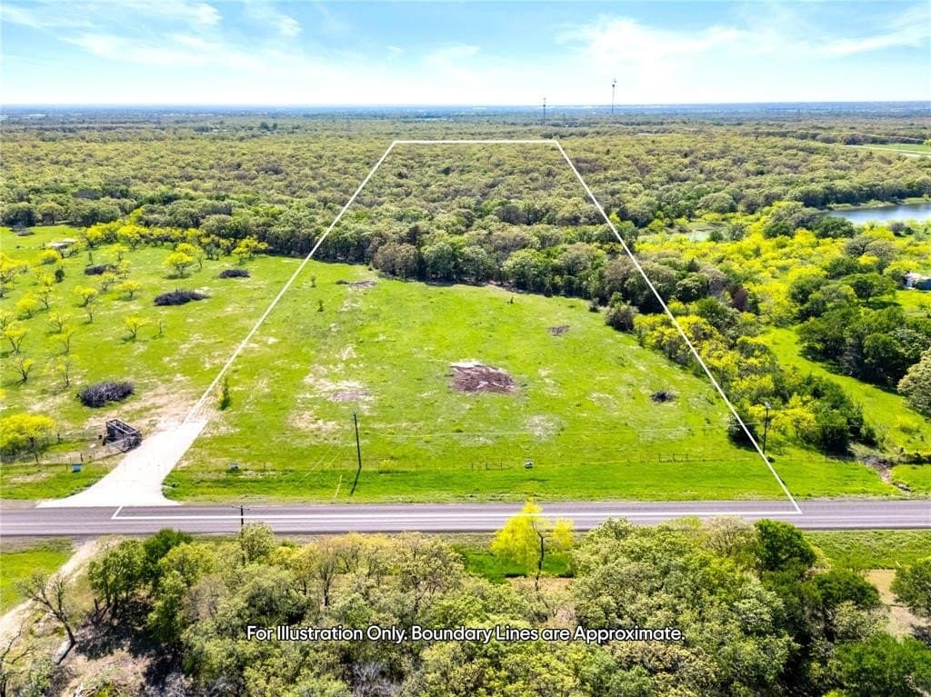 10 acres in McLennan County gallery image 4