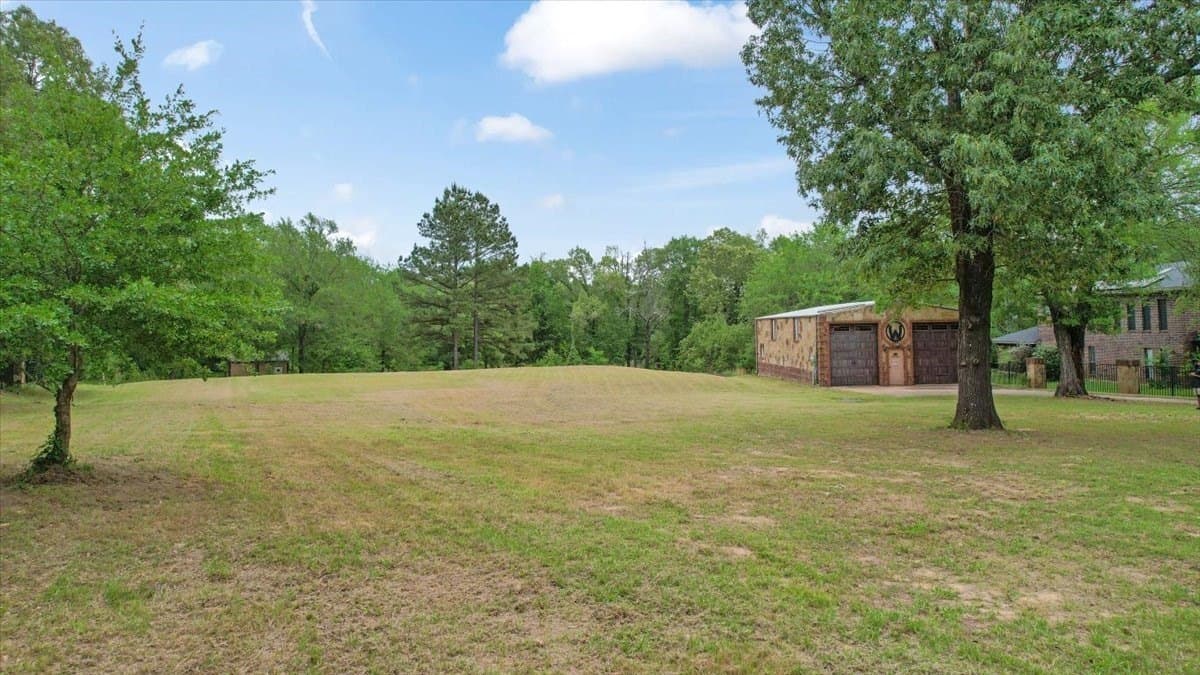 3.07 acres in Lamar County
