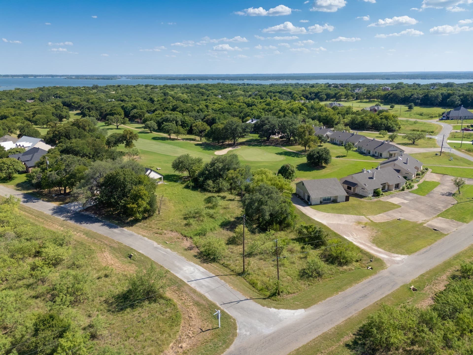 0.33 acres in Hill County gallery image 3
