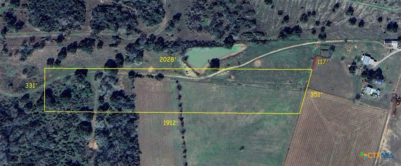 15 acres in Lavaca County gallery image 2
