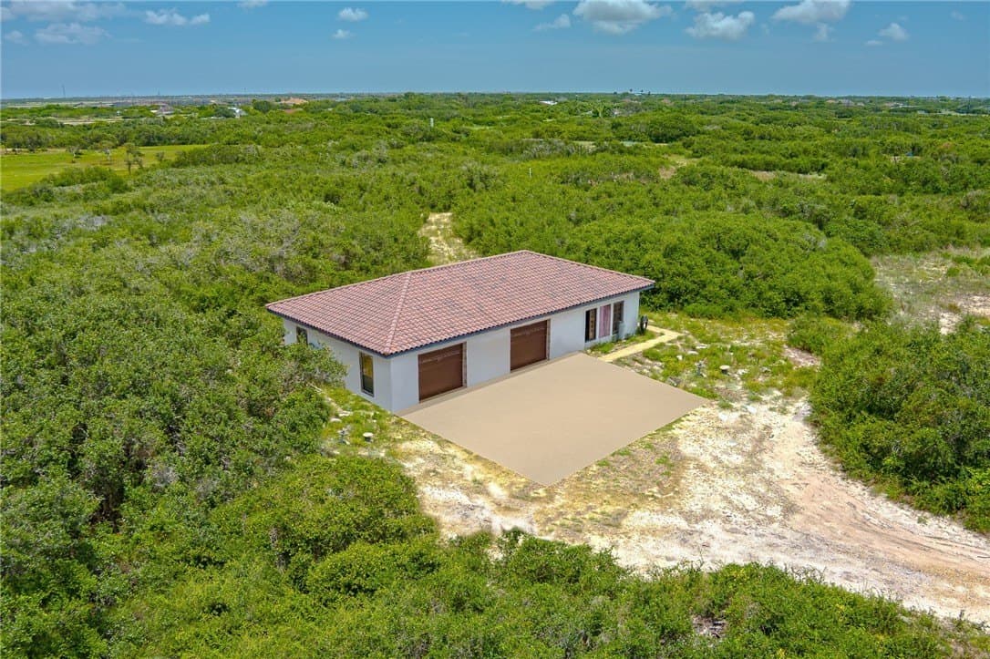 15 acres in Nueces County gallery image 4