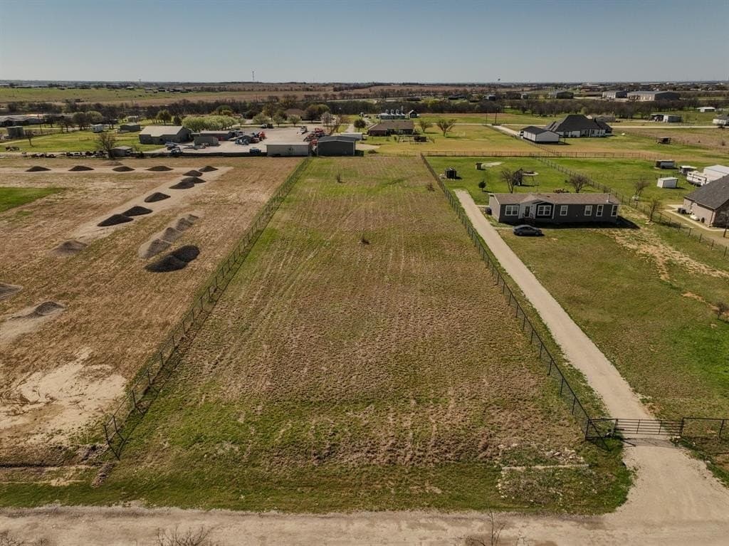 1.34 acres in Denton County gallery image 2