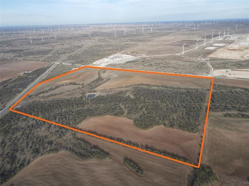 137 acres in Shackelford County