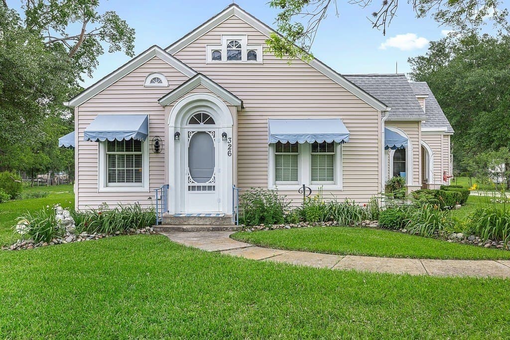 1.02 acres in Fayette County gallery image 2