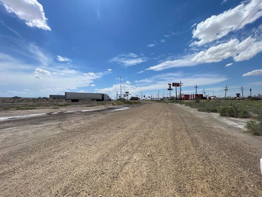 3.07 acres in Reeves County - photo 9