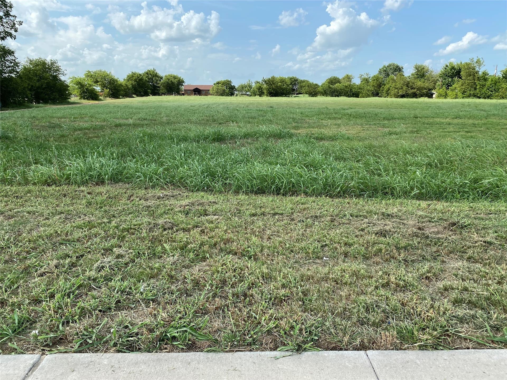 5.47 acres in Denton County