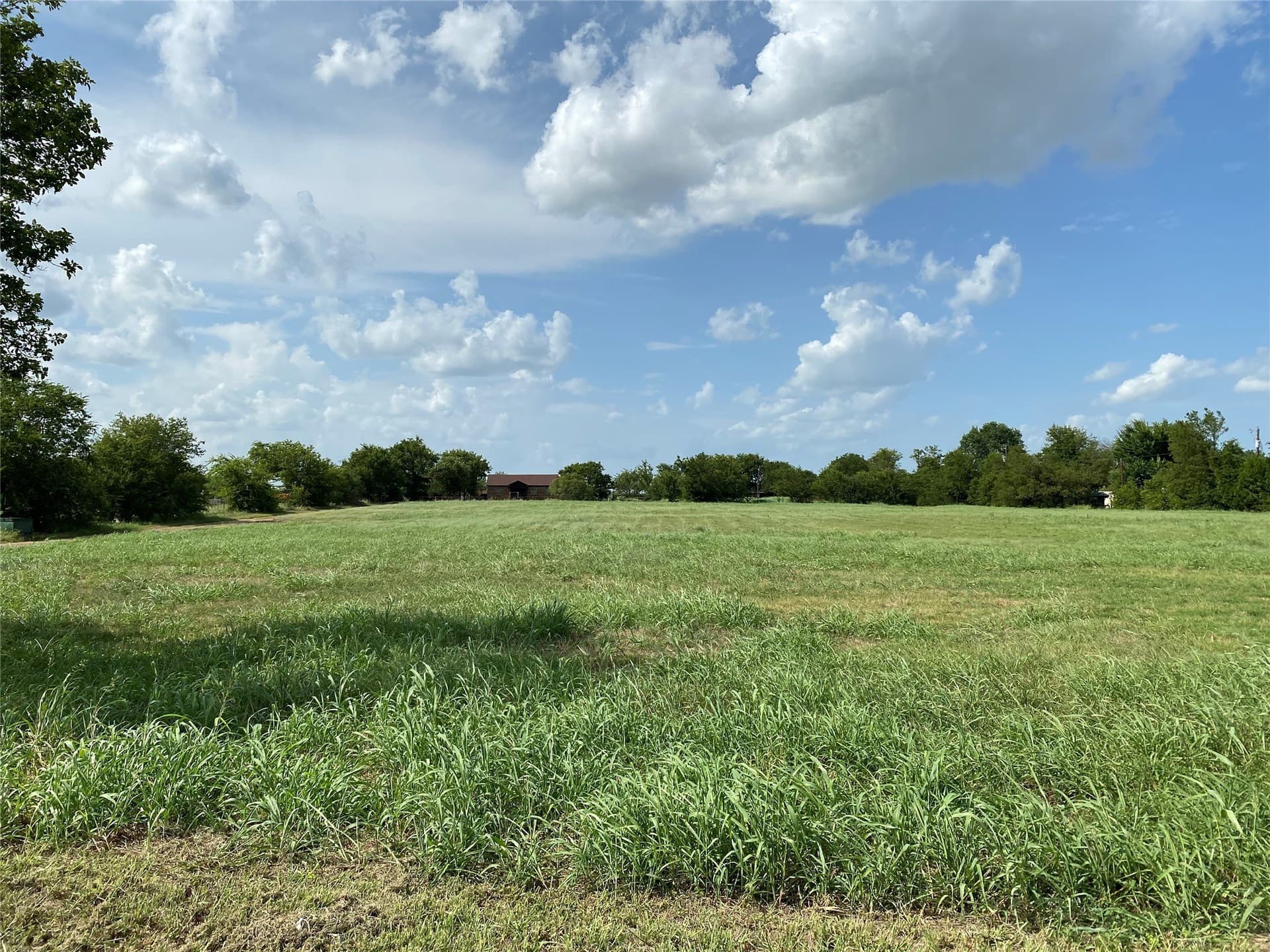 5.47 acres in Denton County featured view