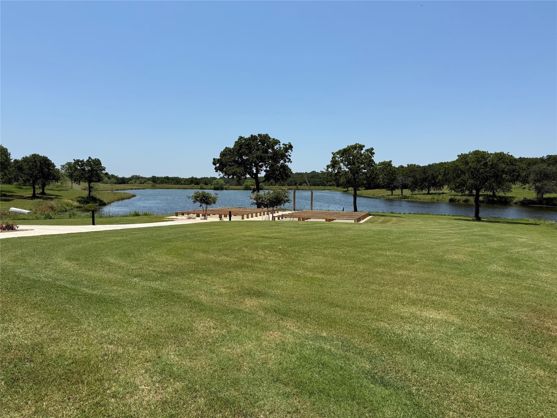 41.67 acres in Montague County - photo 5