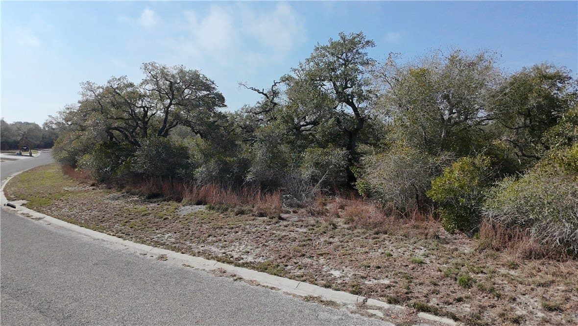 1 acres in Aransas County - photo 8