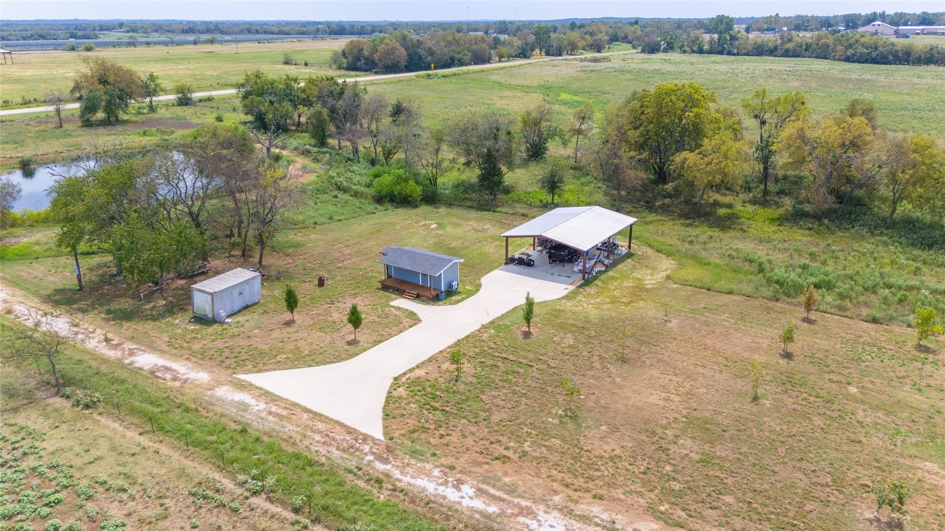 10 acres in Hopkins County gallery image 4