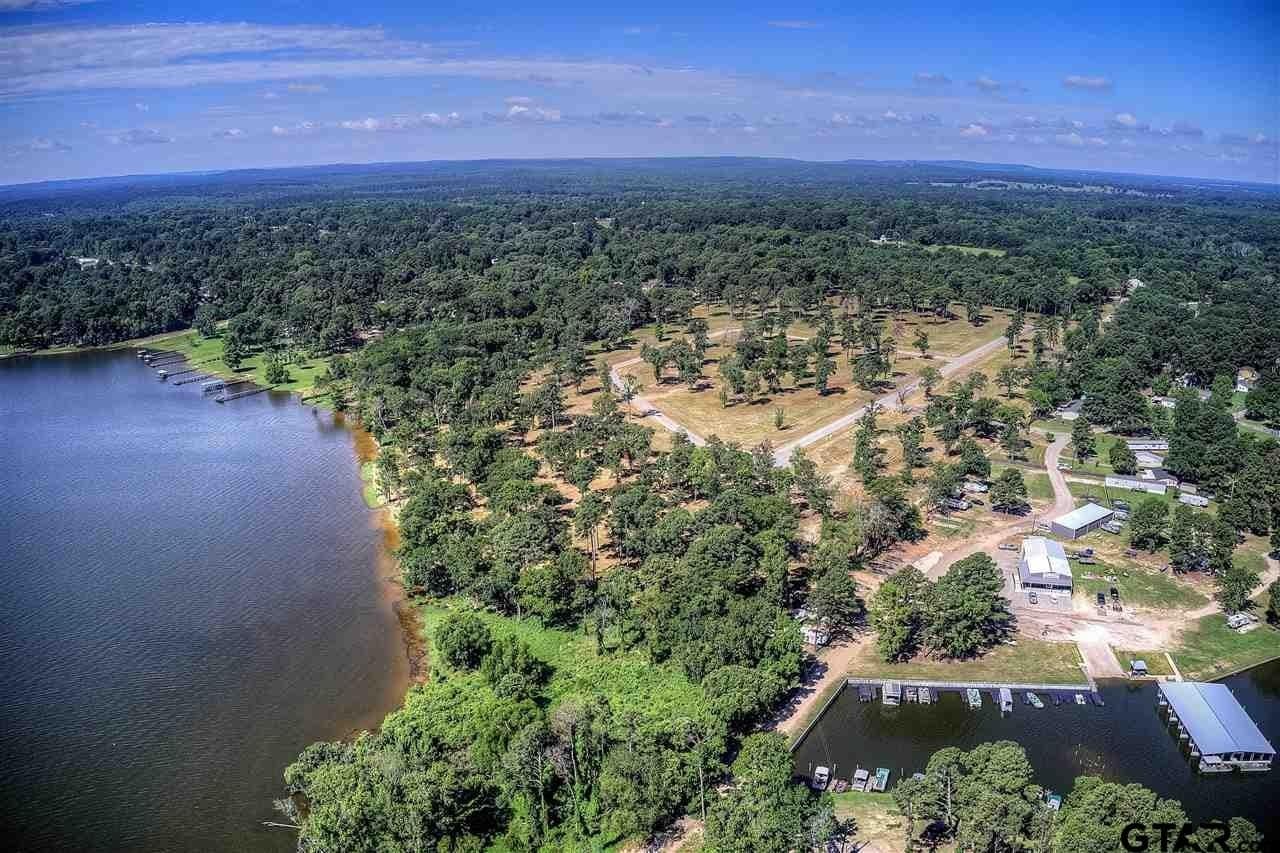 1.04 acres in Henderson County - photo 8