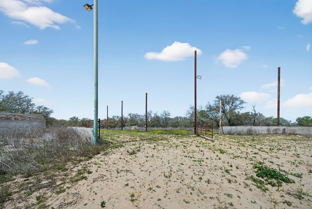 12.21 acres in Bexar County - photo 9