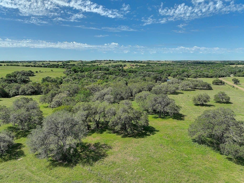 100 acres in Fayette County - photo 13