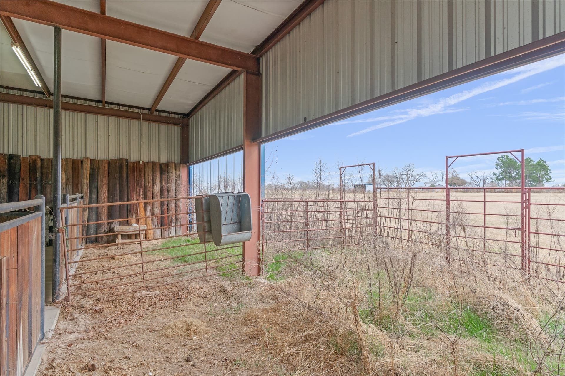 10 acres in Van Zandt County - photo 40