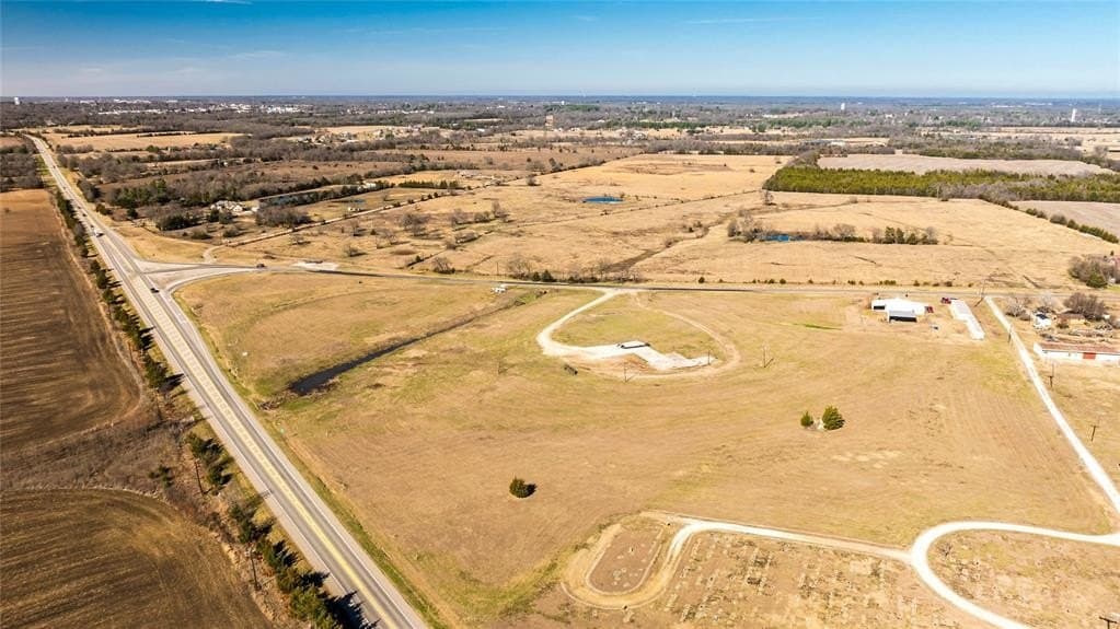 13.97 acres in Lamar County gallery image 4