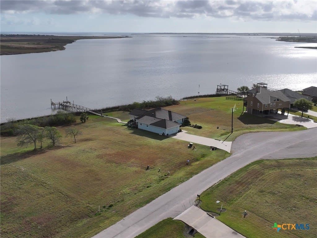 0.5 acres in Calhoun County - photo 12