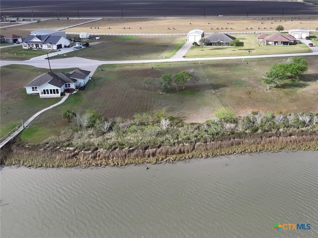 0.5 acres in Calhoun County - photo 13