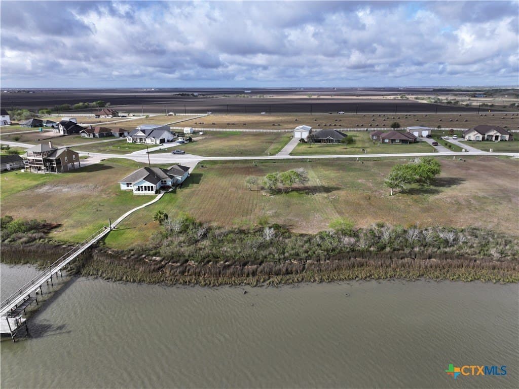 0.5 acres in Calhoun County - photo 6