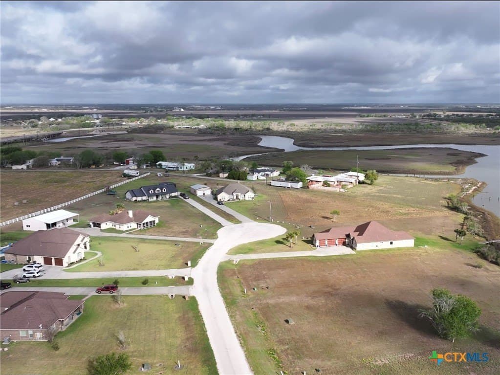 0.5 acres in Calhoun County - photo 9