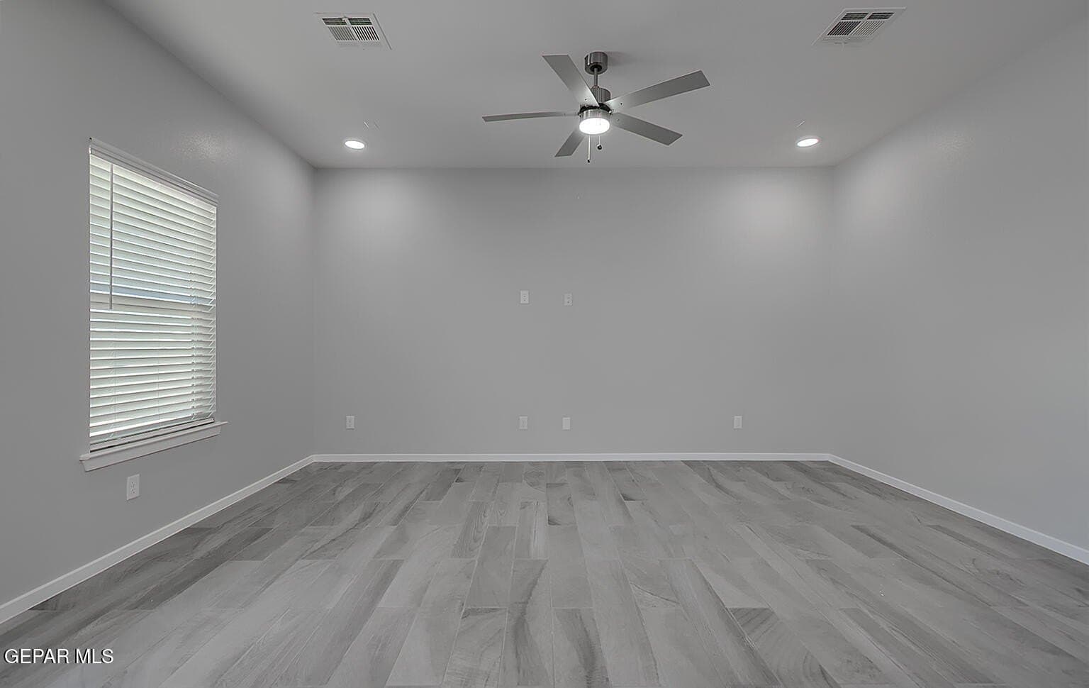 13 acres in El Paso County gallery image 4