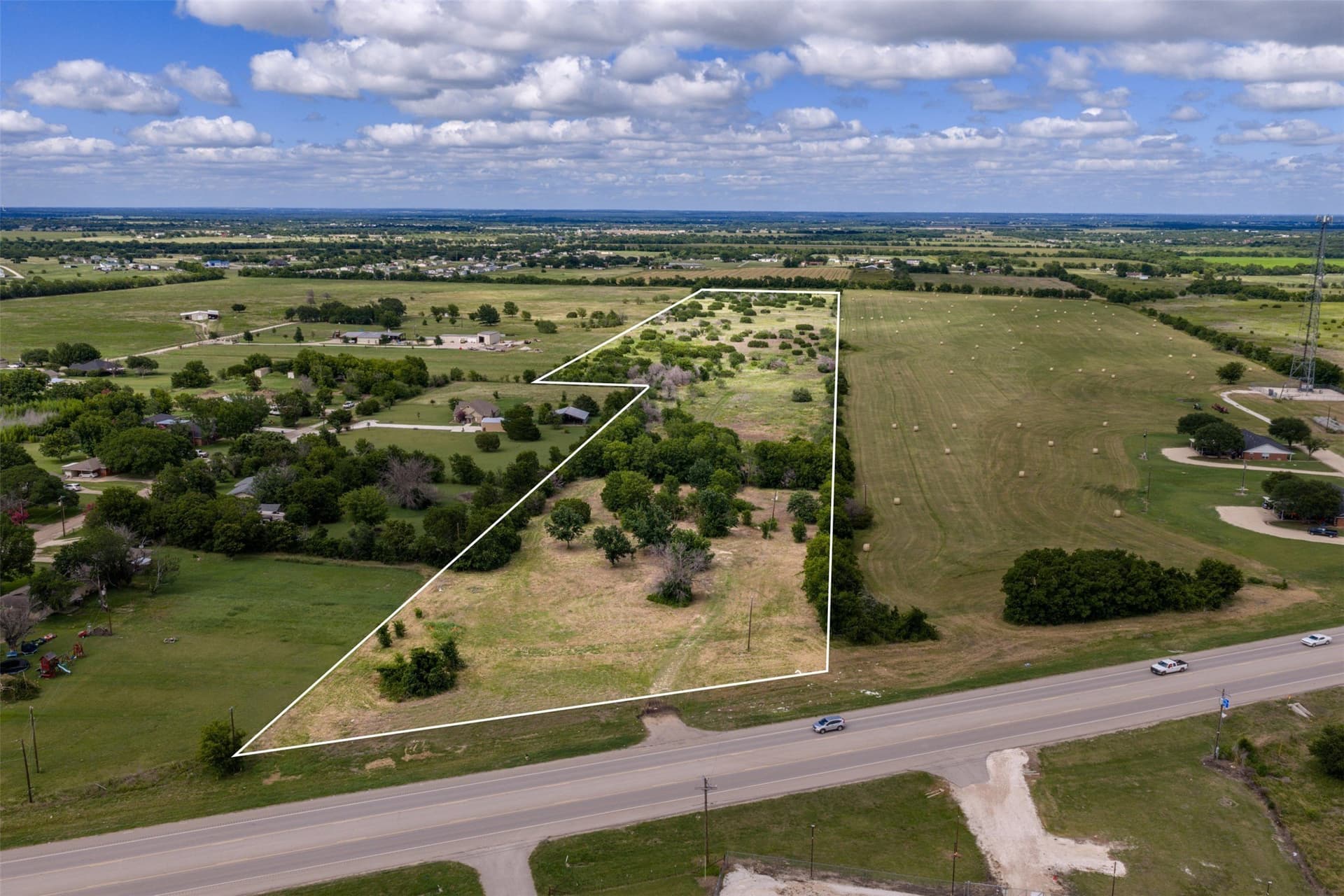 20 acres in McLennan County
