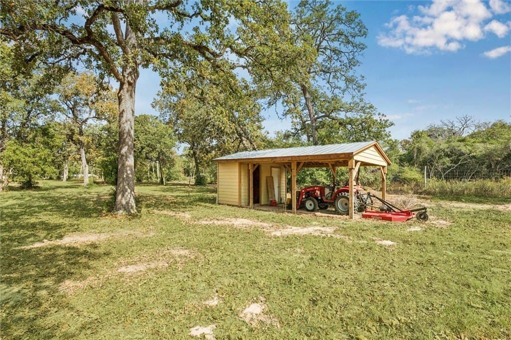 5.26 acres in AUSTIN County - photo 19