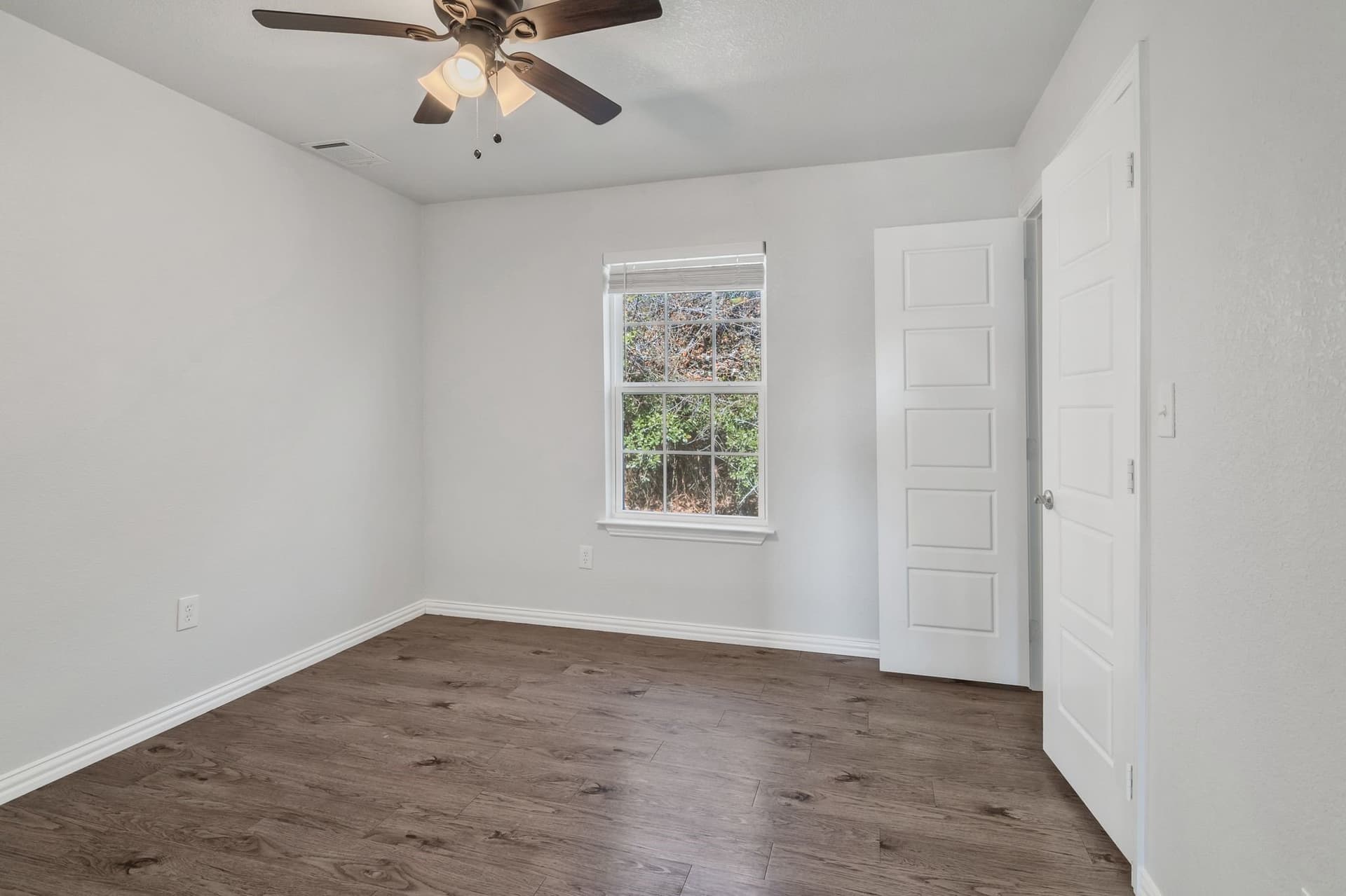 10 acres in Tarrant County - photo 12