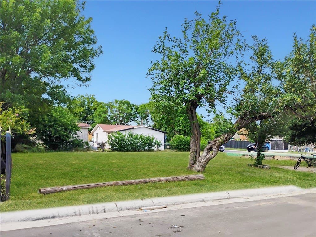 0.14 acres in Bexar County gallery image 3