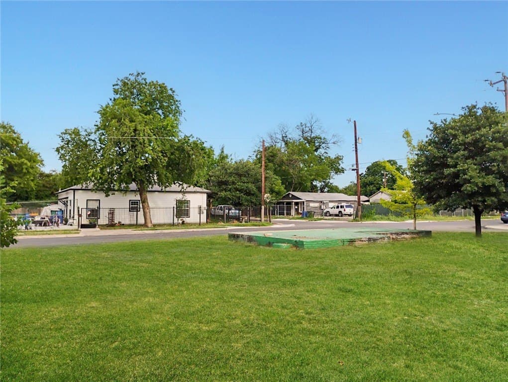 0.14 acres in Bexar County - photo 6