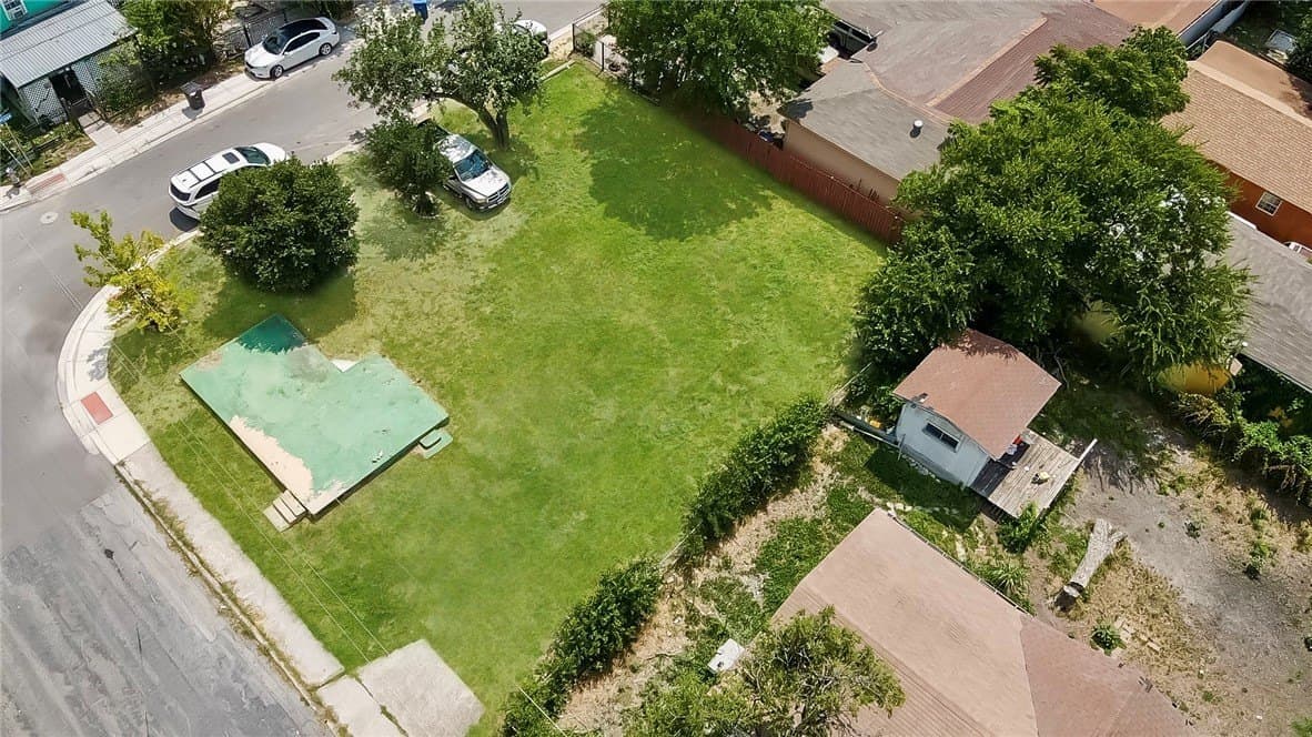 0.14 acres in Bexar County - photo 8