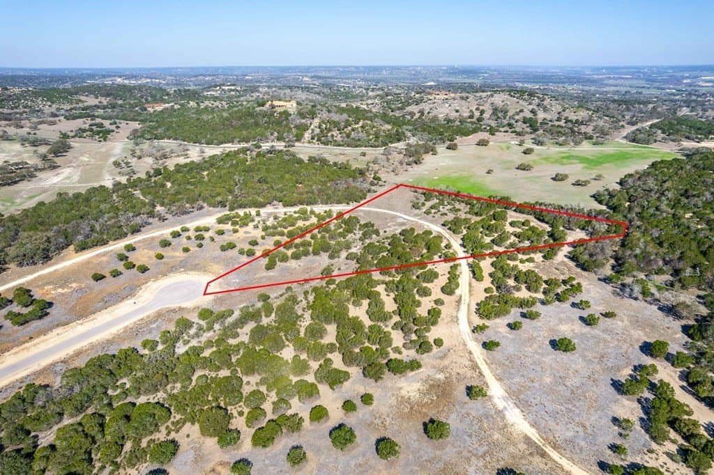 5.17 acres in Kerr County gallery image 3