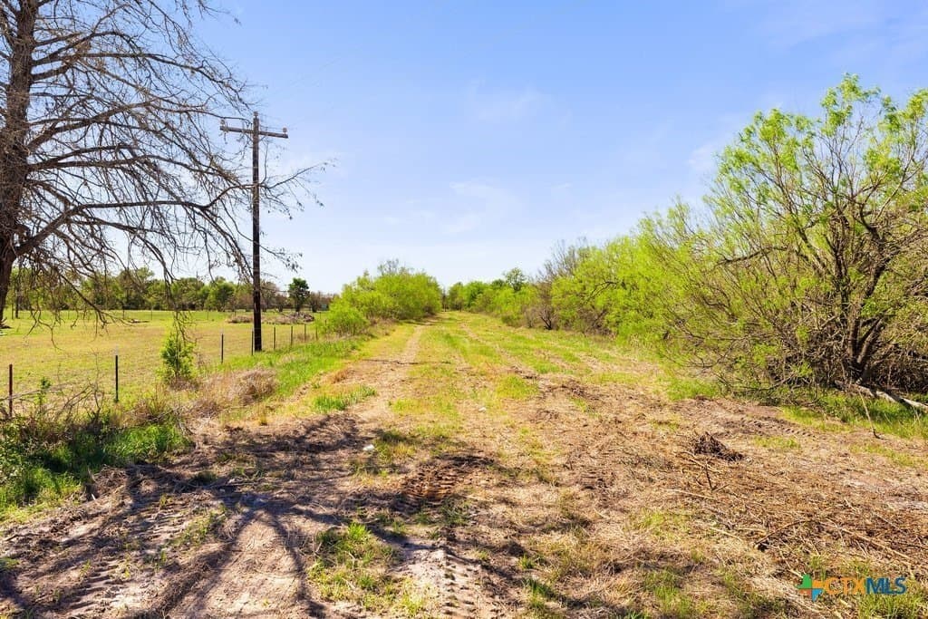 17.56 acres in Fayette County - photo 35