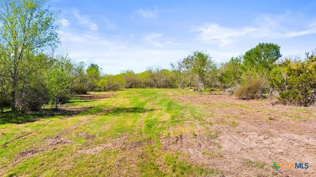 17.56 acres in Fayette County - photo 10