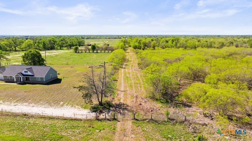 17.56 acres in Fayette County - photo 33