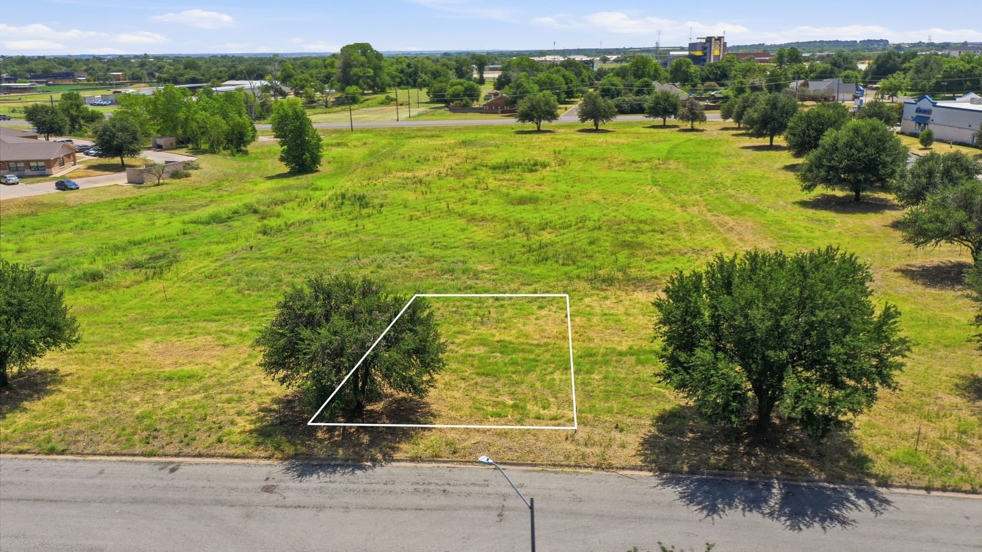 0.09 acres in Erath County - photo 10
