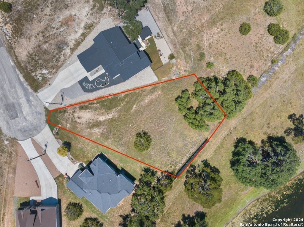 0.34 acres in Blanco County - photo 6
