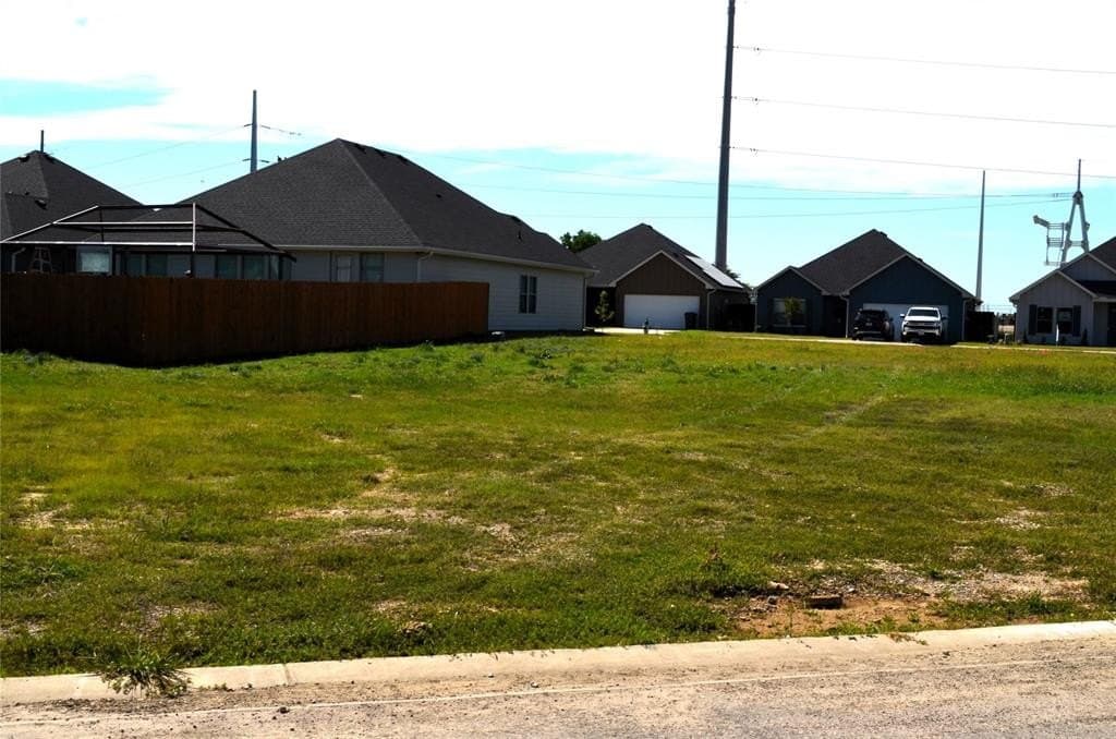 0.13 acres in Kaufman County gallery image 3