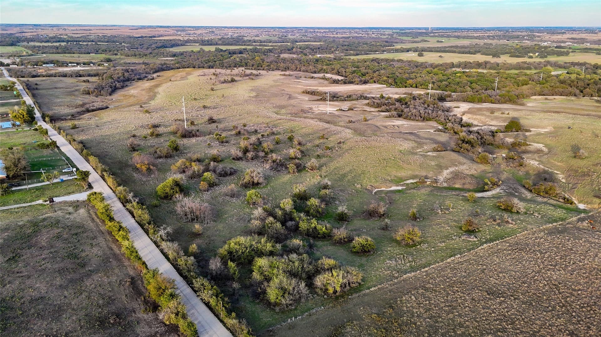290.42 acres in Denton County - photo 15