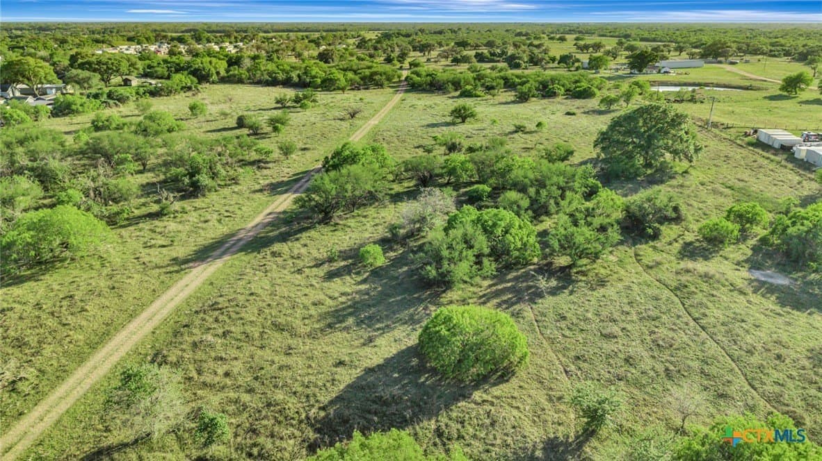 68 acres in Victoria County - photo 28